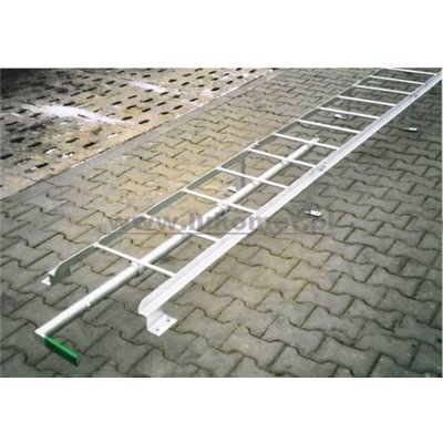 Drabina wejściowa, bezpieczeństwa i balkonik zbiornika