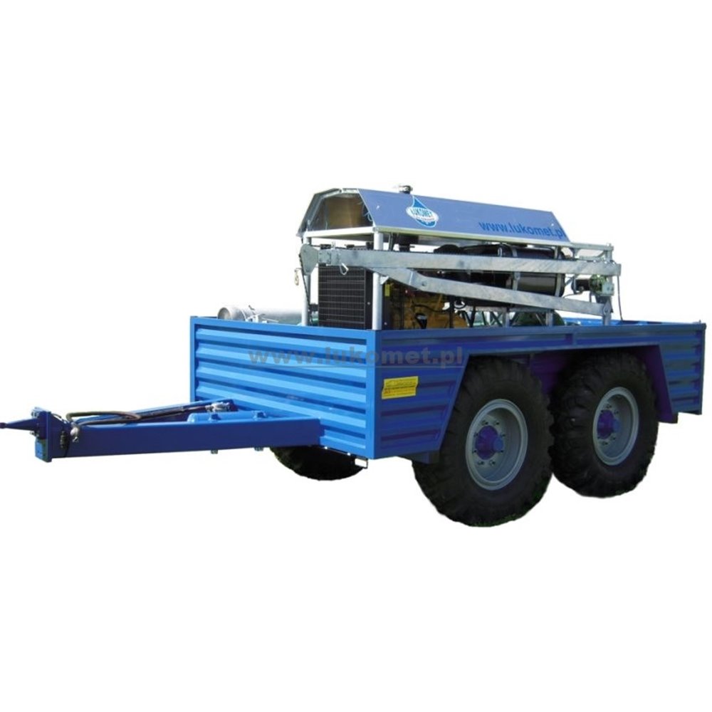 Pompownia spalinowa na podwoziu terenowym