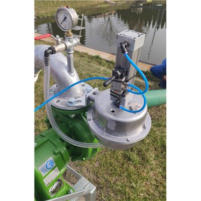 Próżniowe zawadnianie wspomagane pneumatyką ciągnika