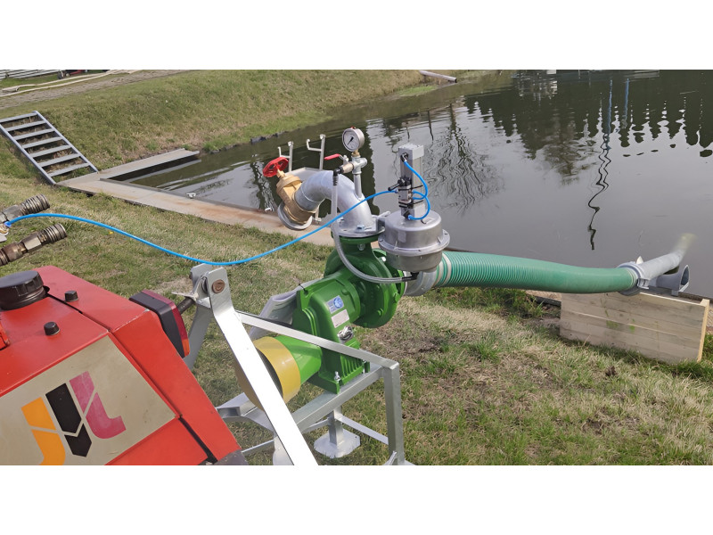 Sposoby zawadniania pomp - nie tylko zalewanie ręczne